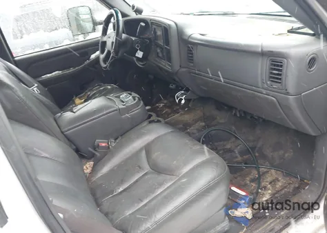 2003 GMC Sierra 2500Hd из США, поврежденный, VIN 1GTHC29173E196866